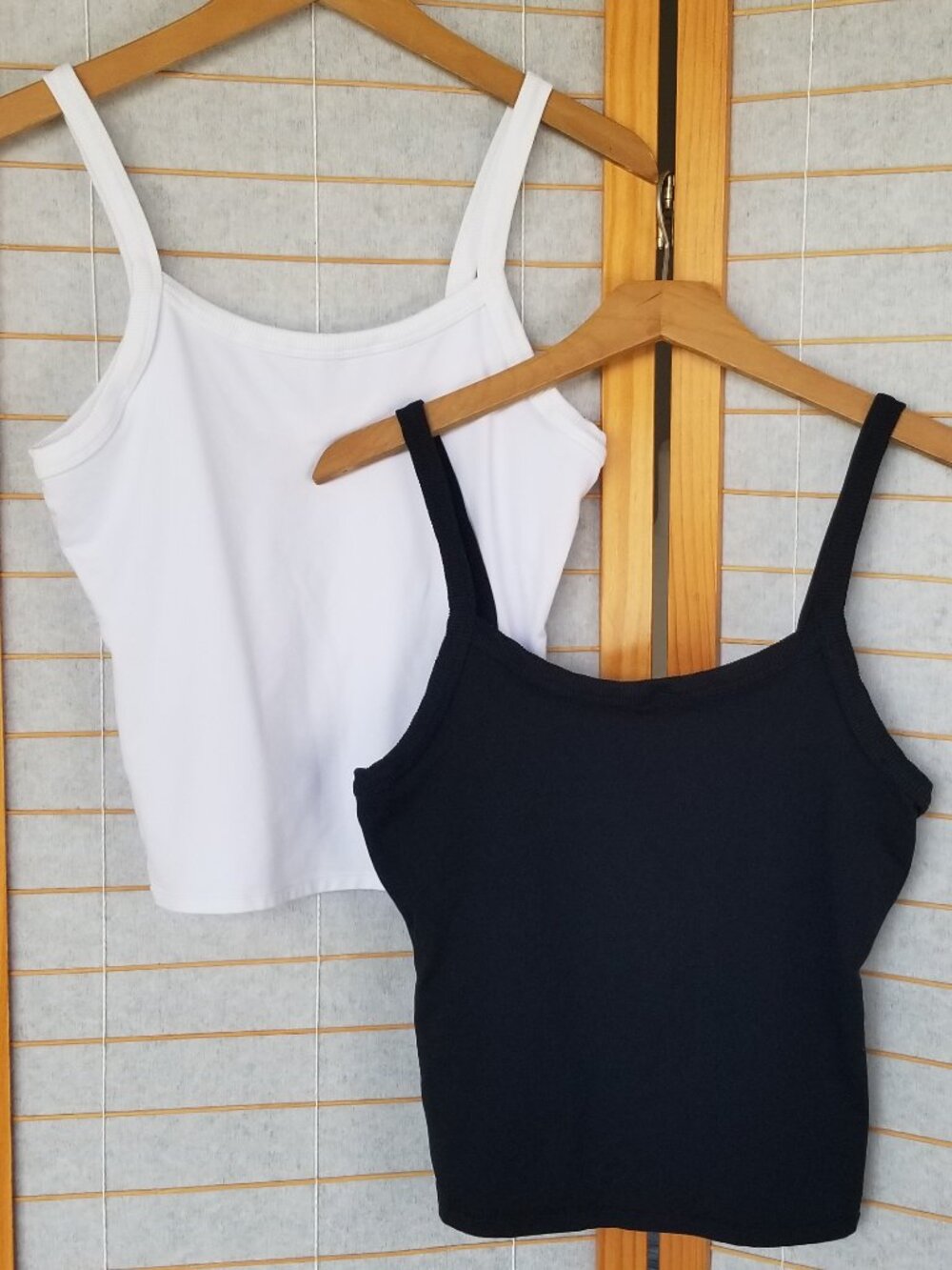 Alo Yoga Sweet Talker Tank Tops Set of Two Black White Size Large